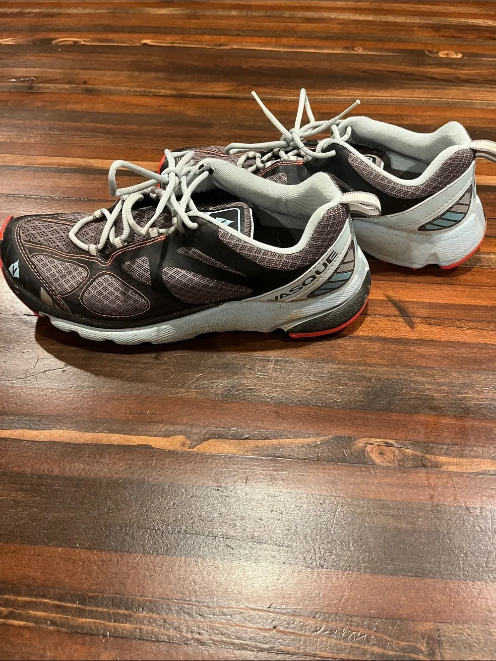 Vasque Men's Gray, Black and Light Blue Trail Sneakers size 8.5